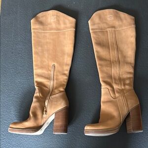 JLO Padrid block Heeled Boots in a stylish tan color.